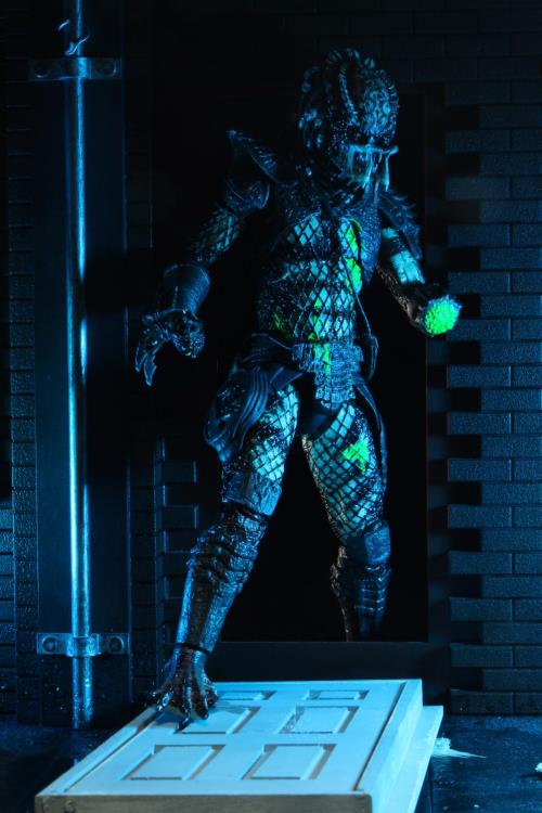 Predator 2 Ultimate Battle-Damaged City Hunter image 6