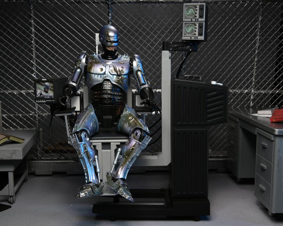RoboCop Ultimate Battle Damaged RoboCop with Chair image 5