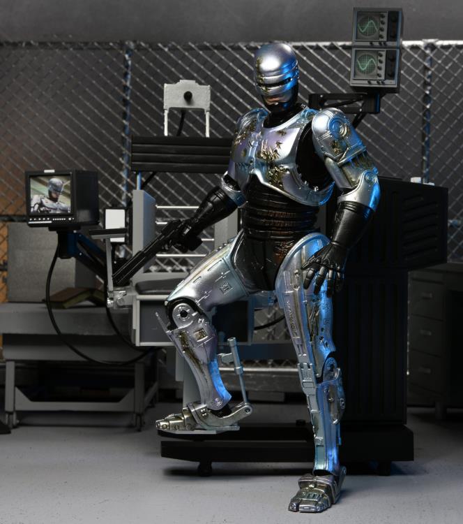 RoboCop Ultimate Battle Damaged RoboCop with Chair image 6