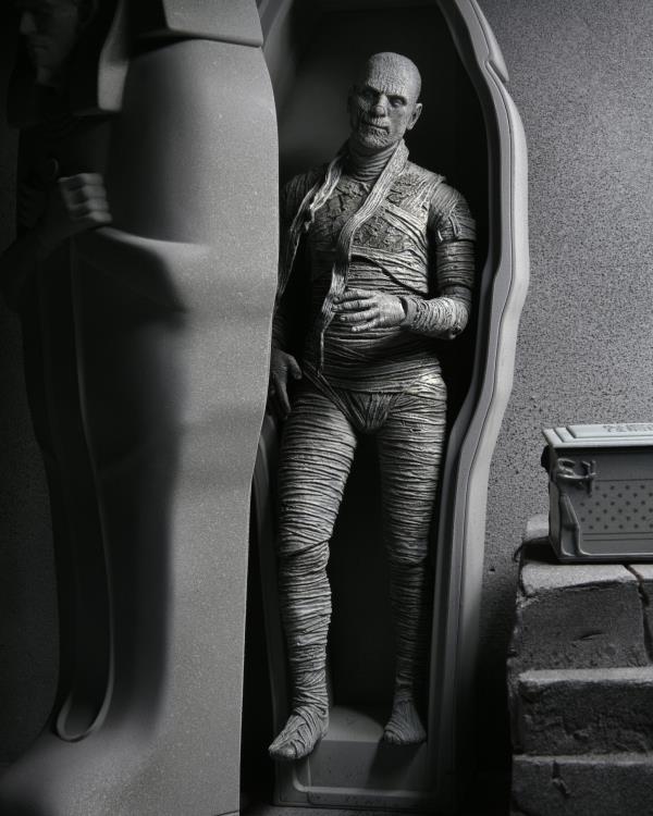 Universal Monsters Ultimate Mummy (Black & White) image 5