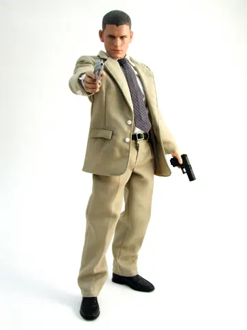 Michael Scofield (Suit Version)