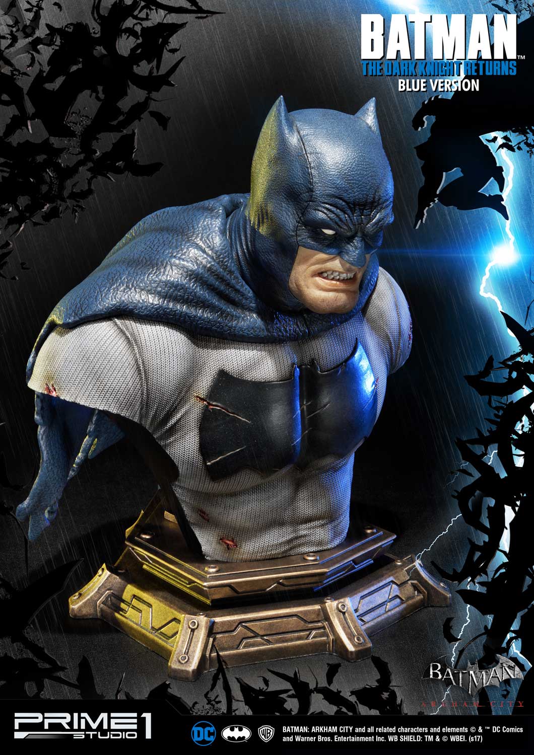 Batman: Arkham City (The Dark Knight Returns) Batman Blue Version image 6