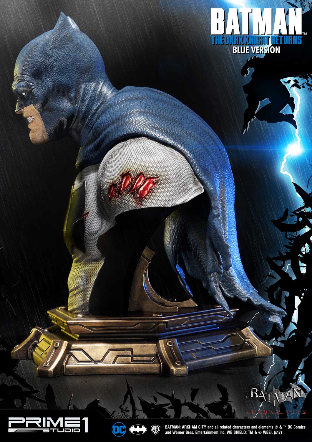 Batman: Arkham City (The Dark Knight Returns) Batman Blue Version image 8