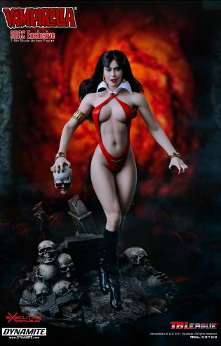 Vampirella SHCC Exclusive image 2