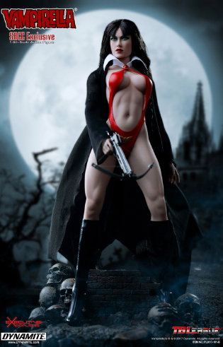 Vampirella SHCC Exclusive image 3