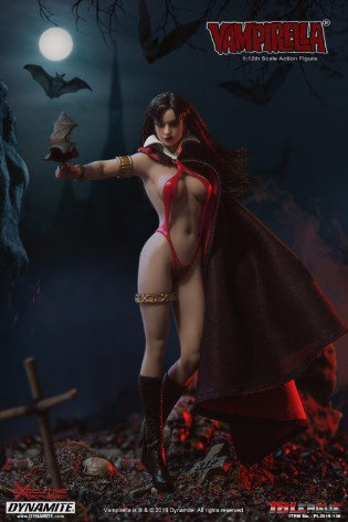Vampirella image 4