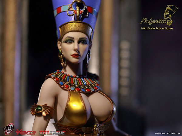 Nefertiti image 7
