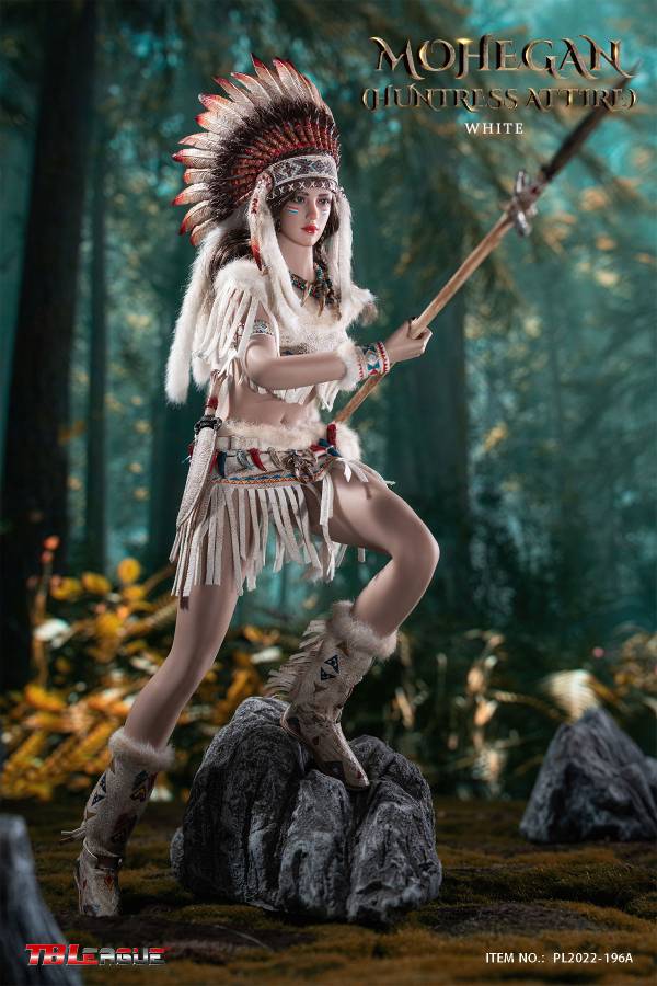 Mohegan (huntress attire)-White image 7