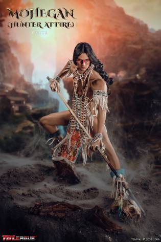 Mohegan (hunter attire)-White image 2