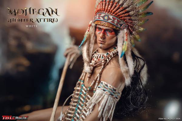 Mohegan (hunter attire)-White image 9