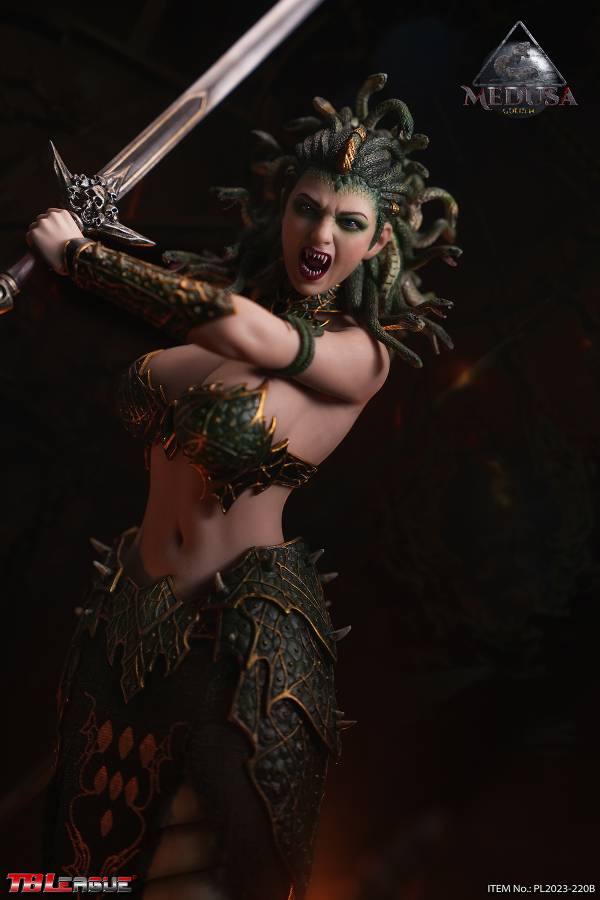 Medusa- Golden image 10