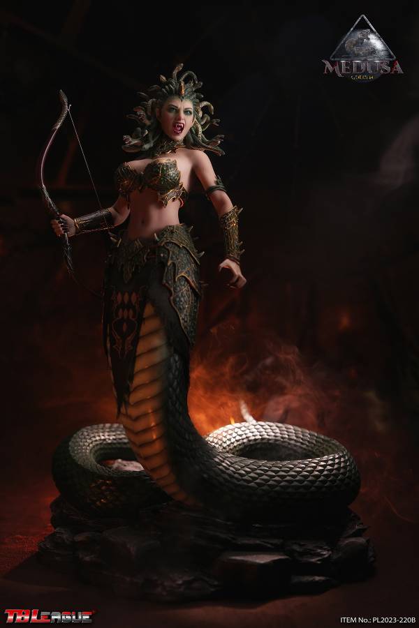 Medusa- Golden image 5