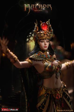 Hathor- Golden image 4