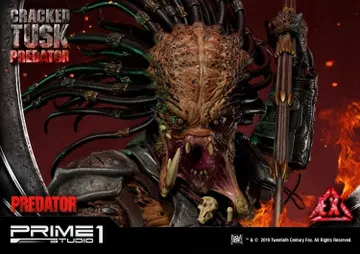 (Comics) Cracked Tusk Predator EX Version
