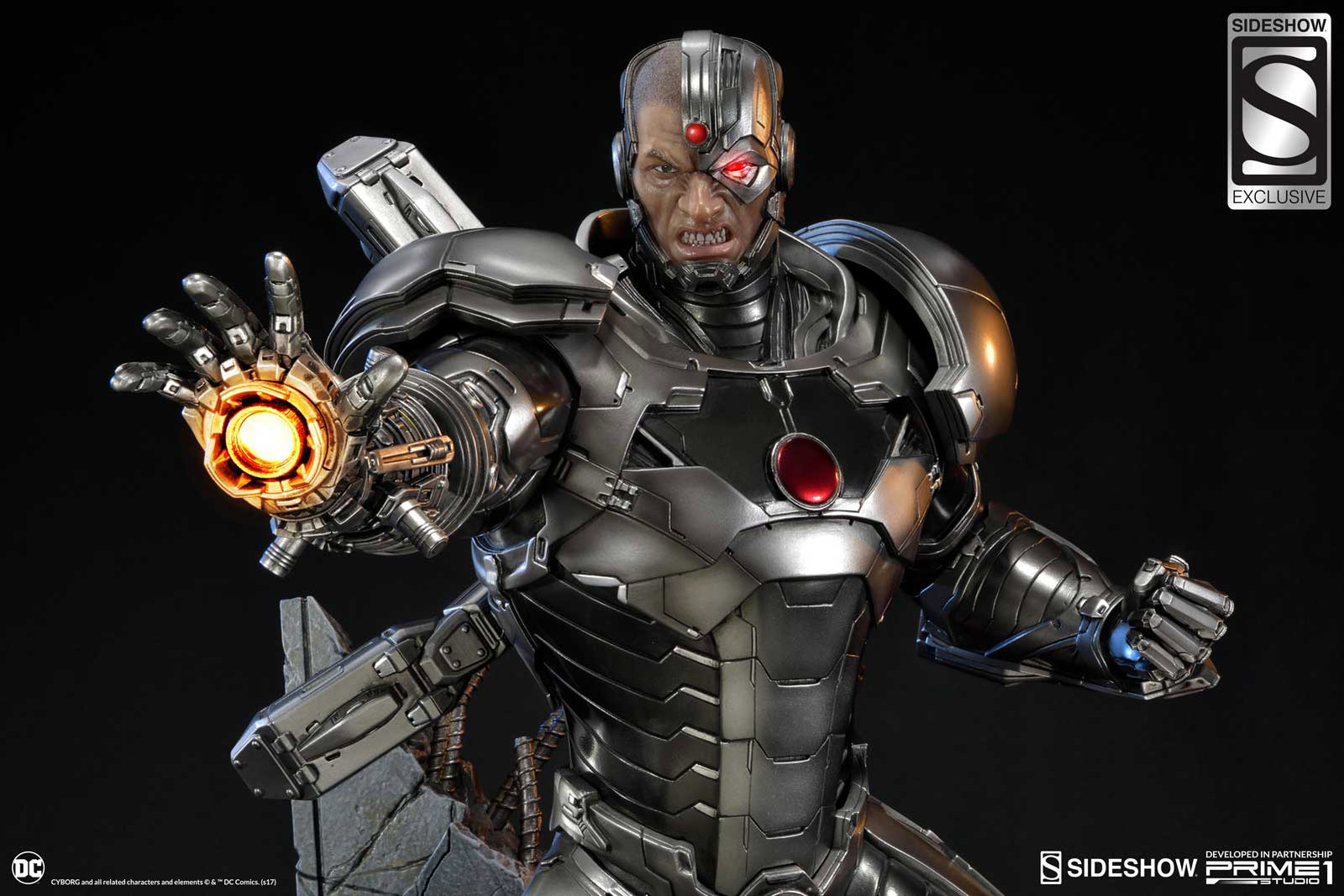 Justice League: Origin (The New 52!) Cyborg EX Version image 2