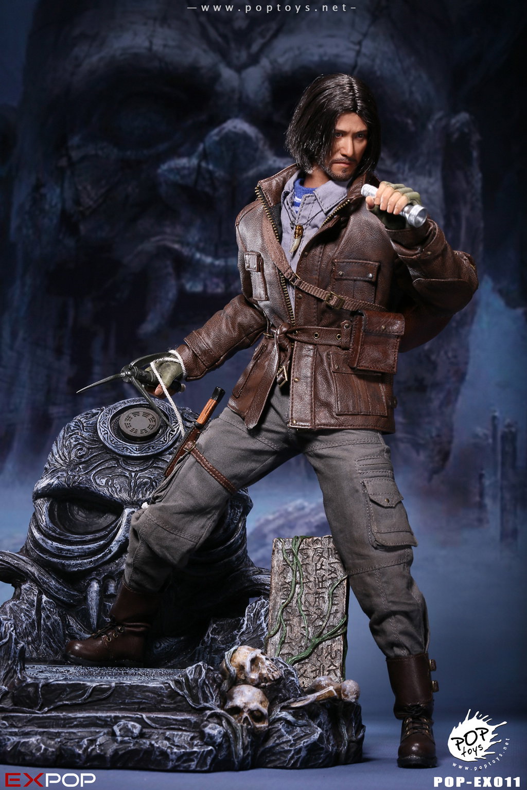 Adventurer-Touching Gold Captain Whole-Boxed Figure (A Standard Ver. / B Luxury Ver.) image 10