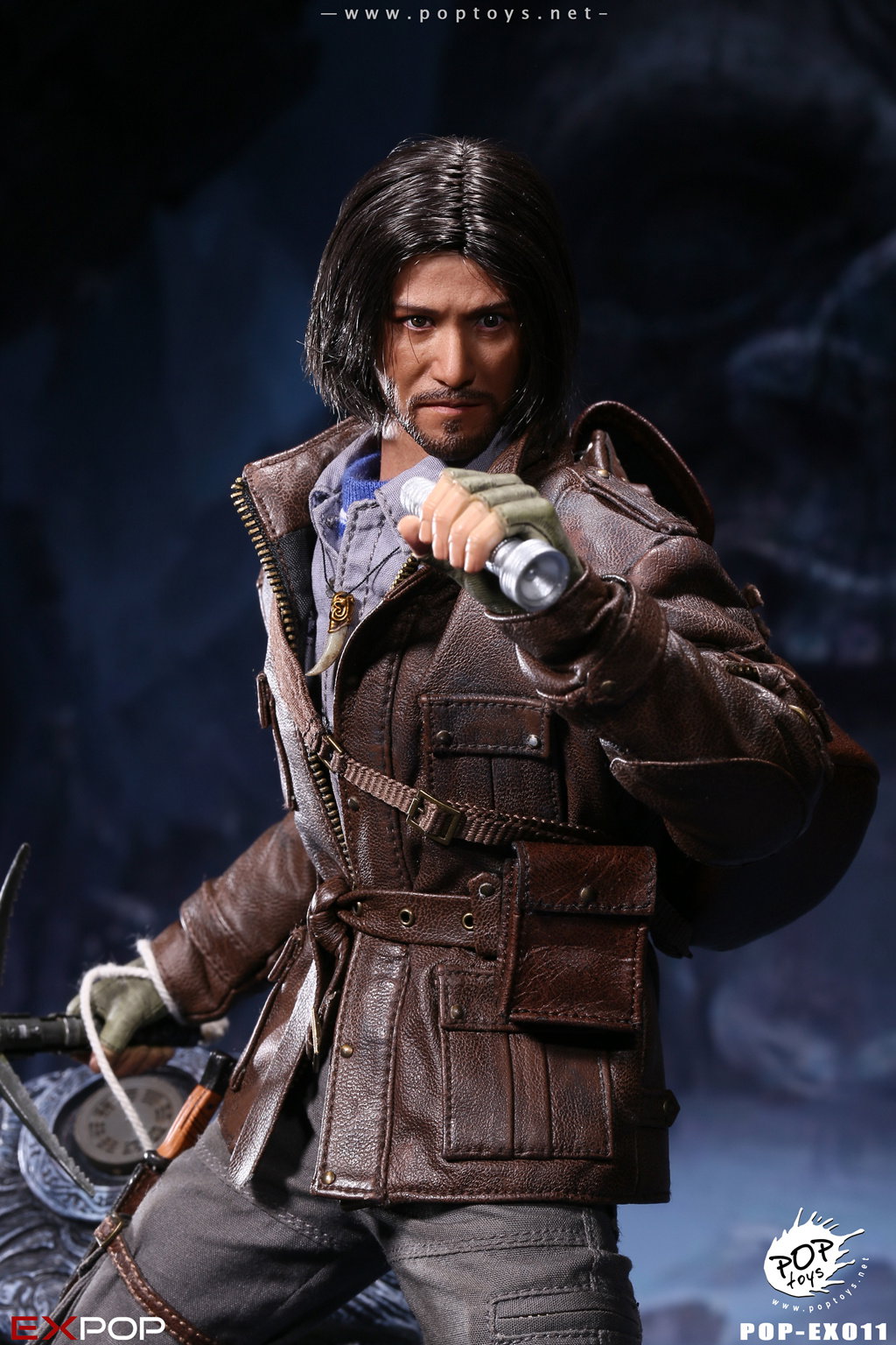 Adventurer-Touching Gold Captain Whole-Boxed Figure (A Standard Ver. / B Luxury Ver.) image 5