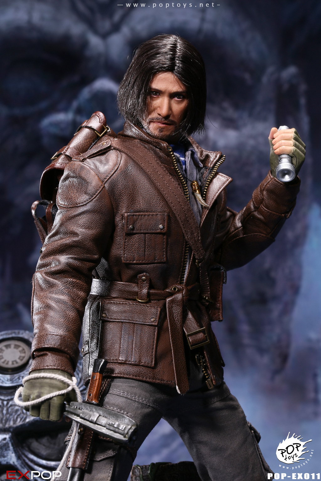Adventurer-Touching Gold Captain Whole-Boxed Figure (A Standard Ver. / B Luxury Ver.) image 6