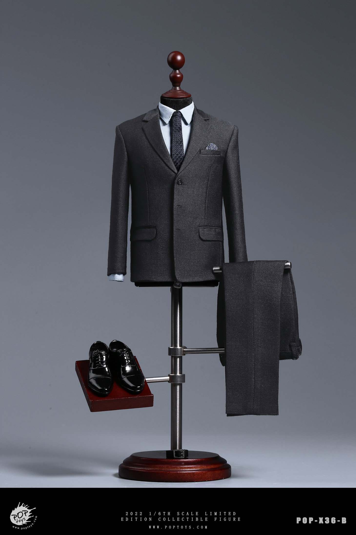 Men's Couture Suit Case image 4