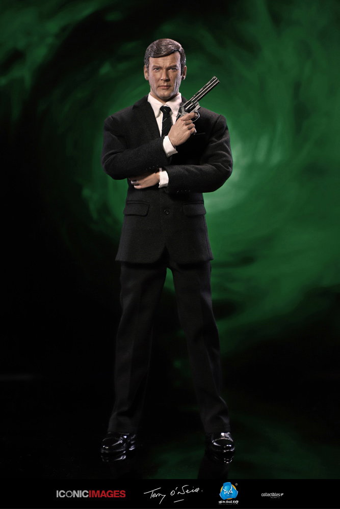 Roger George Moore image 7