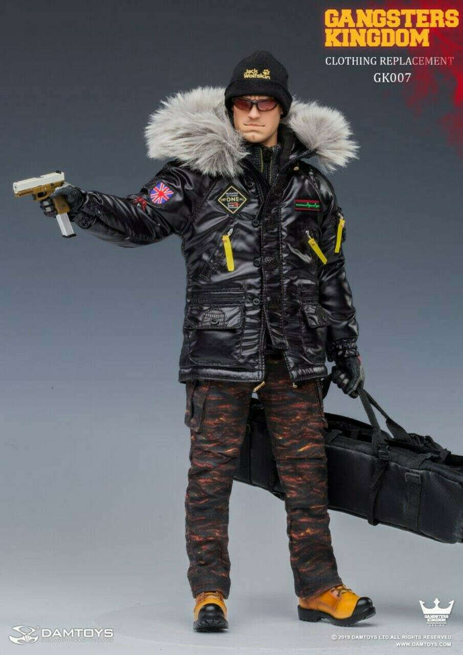 Spade V - Costume Accessories Set (Clothing Replacement) image 3