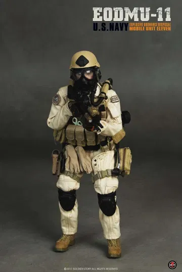 U.S.NAVY EXPLOSIVE ORDNANCE DISPOSAL MOBILE UNIT 11