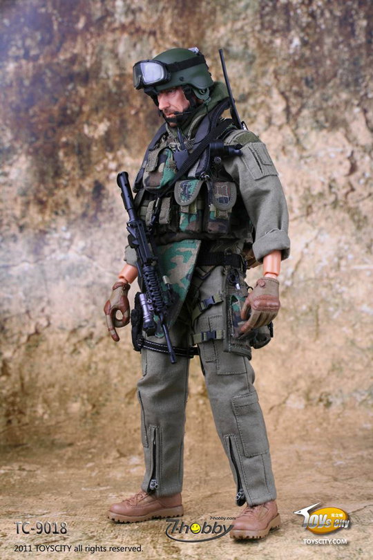U.S. Navy Corpsman - Joint Operation image 4