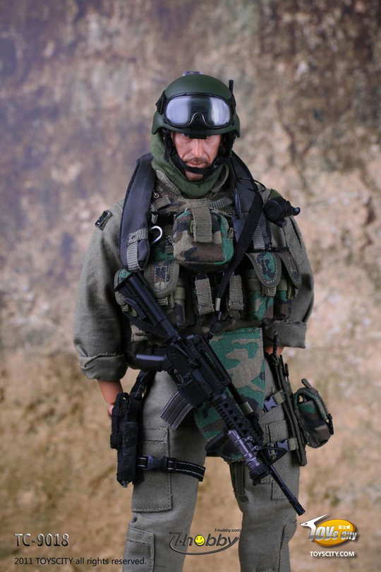 U.S. Navy Corpsman - Joint Operation image 6