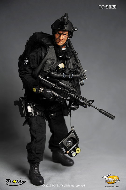 U.S. NAVY SEAL SDVT-1 - Combat Diver image 10