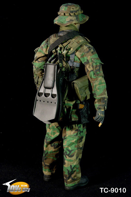 The Green Face 90s US Navy Seals (Jungle Ops) image 5