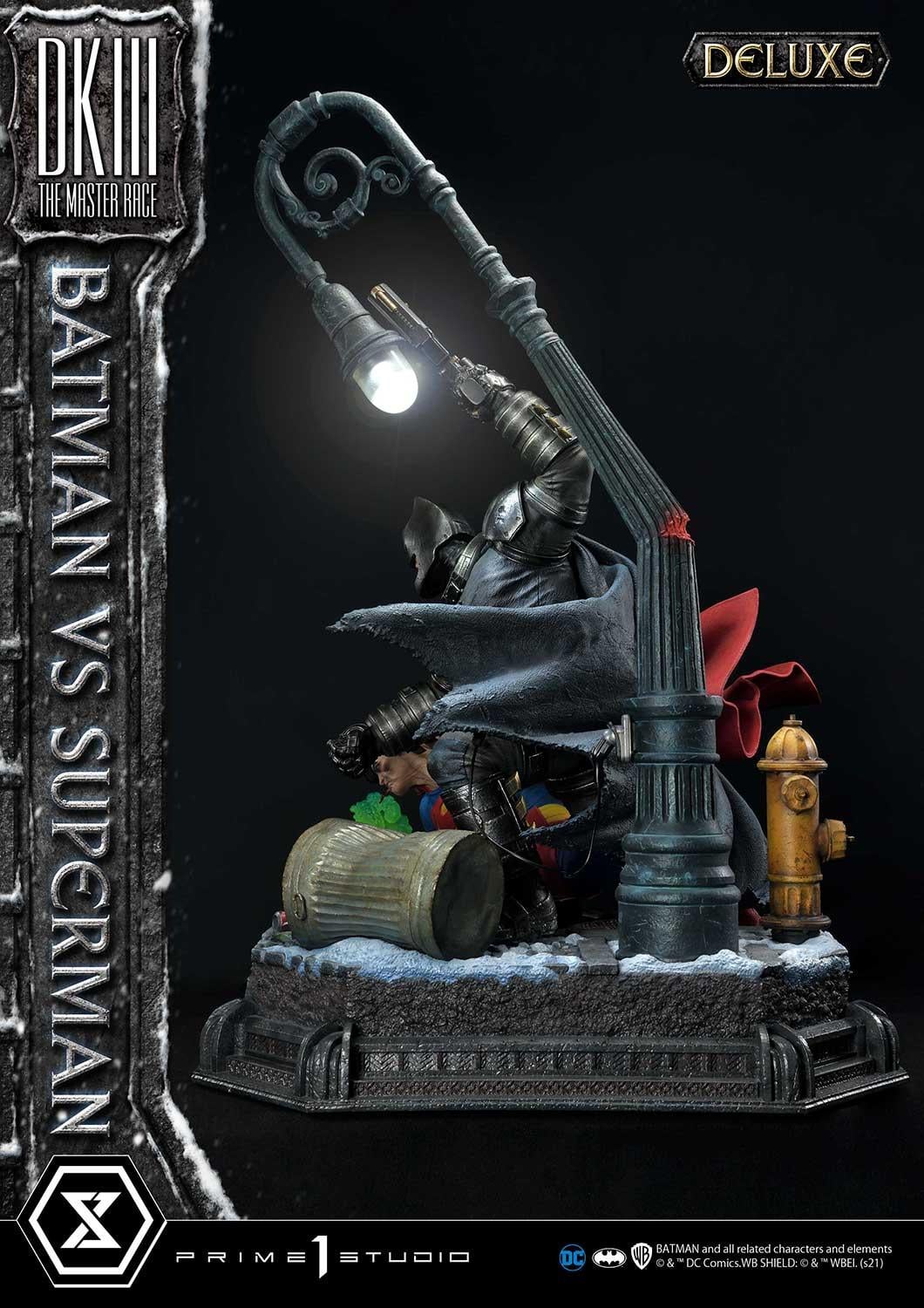 Batman:The Dark Knight Returns (Comics) Batman versus Superman DX image 7