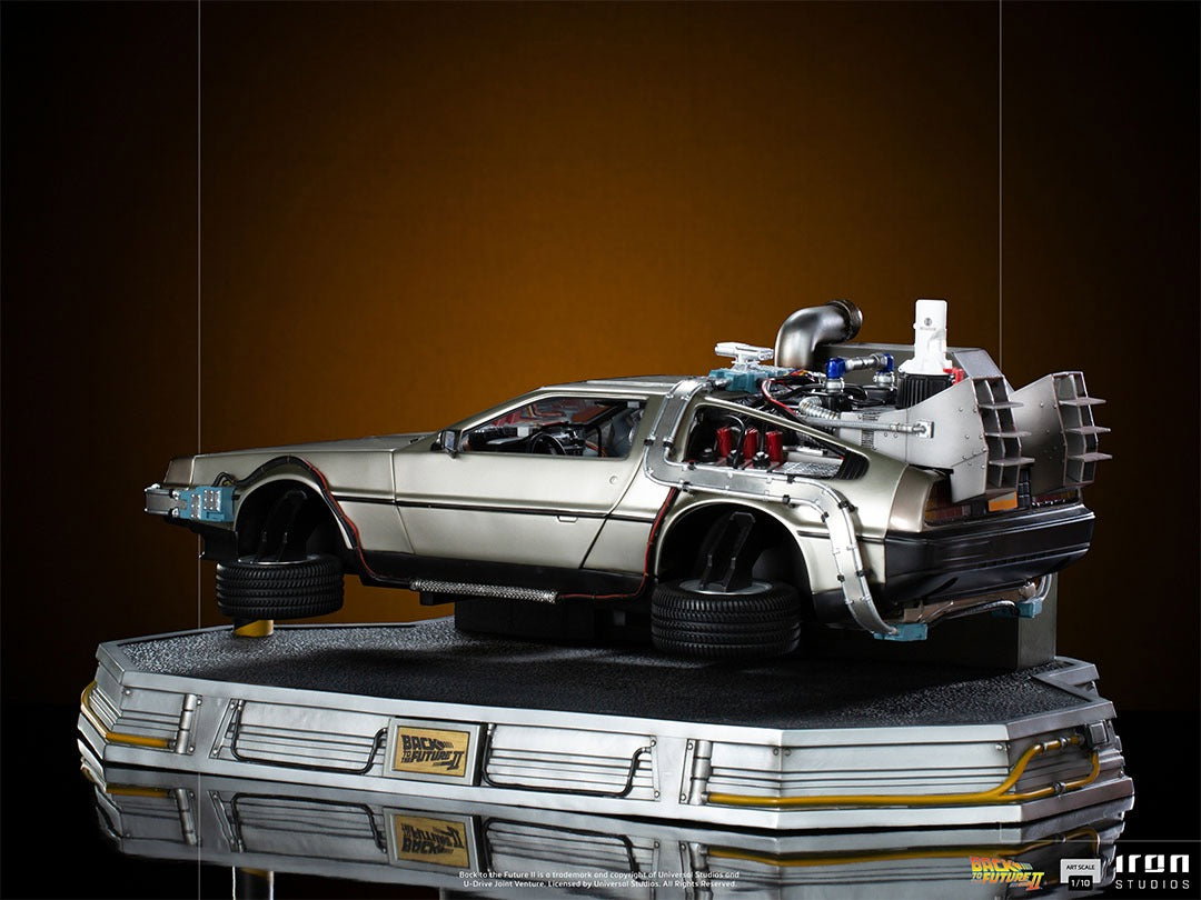 Delorean Back to the Future II image 9