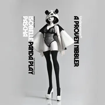 PANDA PLAY ISOBELLE PASCHA