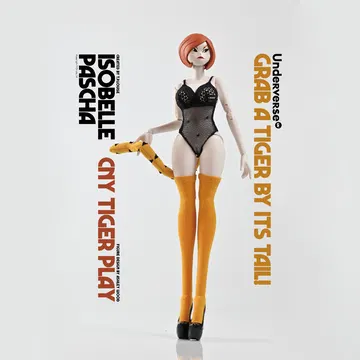 CNY TIGER PLAY ISOBELLE PASCHA
