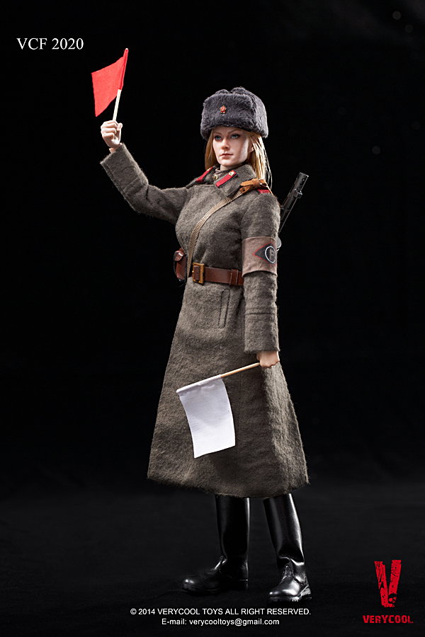 Soviet Red Army - Female Soldier image 5