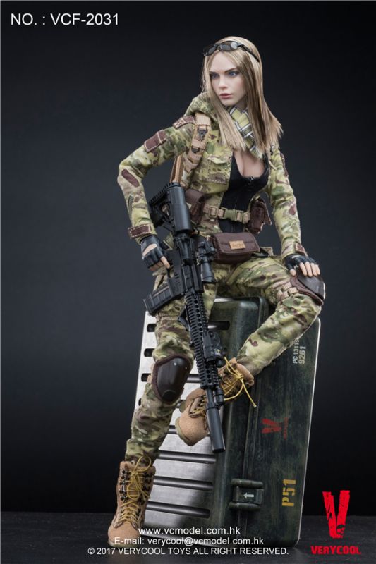 MC Camouflage Women Soldier - Villa image 7