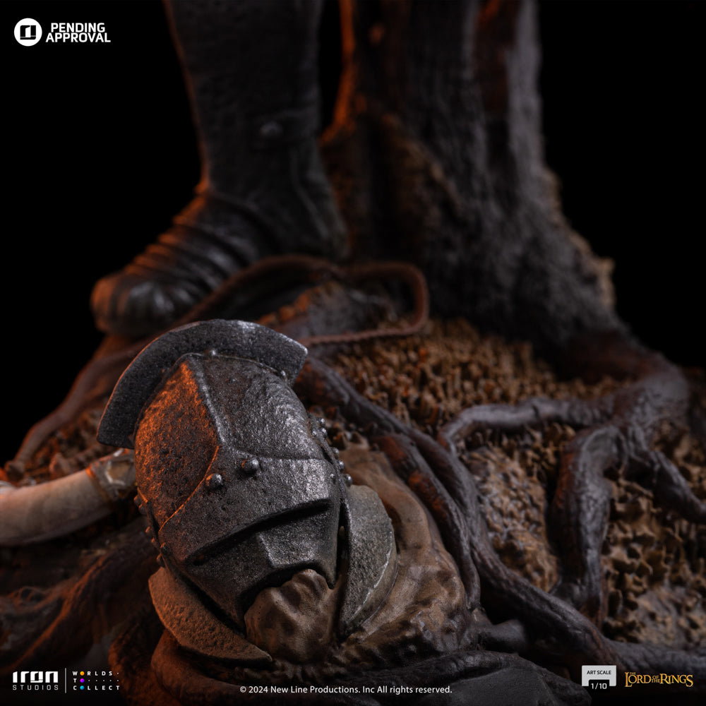 Lurtz UrukHai Leader The Lord of the Rings image 8