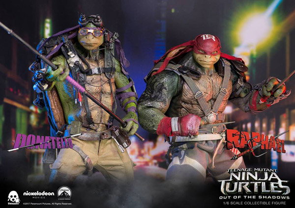 TMNT2 Raphael and Donatello Exclusive Boxset image 2
